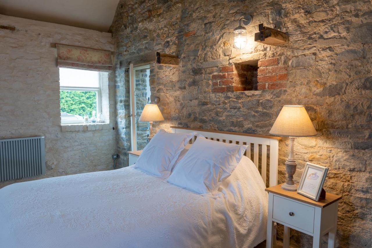 Bed and Breakfast The Barn At Amberwell Ditcheat Exterior foto